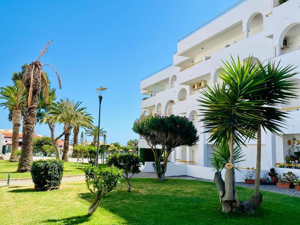 Quarto Casa Na Praia Porches  Εξωτερικό φωτογραφία